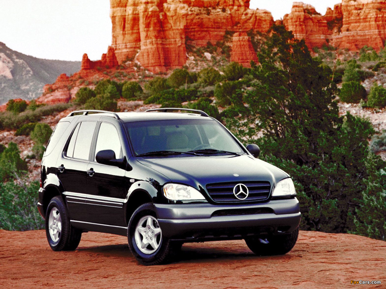 Photos of Mercedes-Benz M-Klasse (W163) 1997–2001 (1280 x 960)