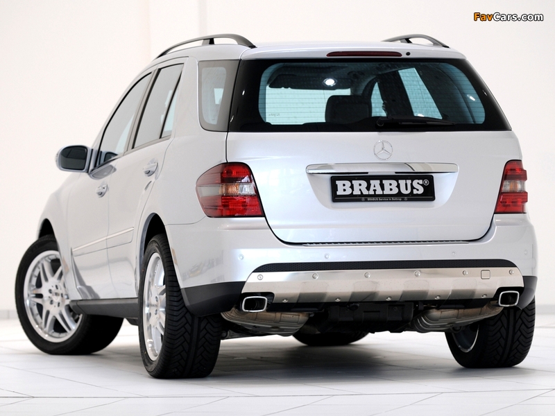 Photos of Brabus Mercedes-Benz M-Klasse (W164) 2005–08 (800 x 600)