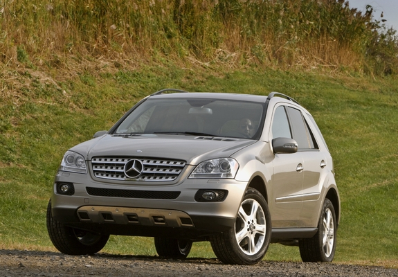 Photos of Mercedes-Benz ML 350 US-spec (W164) 2005–08
