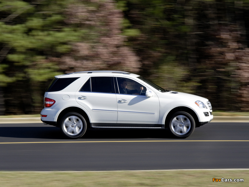 Photos of Mercedes-Benz ML 320 BlueTec (W164) 2008–11 (800 x 600)