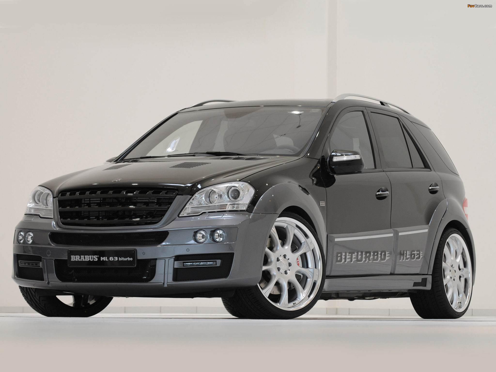 Photos of Brabus ML 63 Biturbo Widestar (W164) 2009–11 (2048 x 1536)