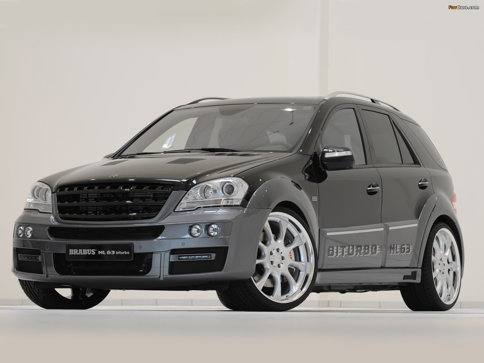 Photos of Brabus ML 63 Biturbo Widestar (W164) 2009–11 (1600 x 1200)