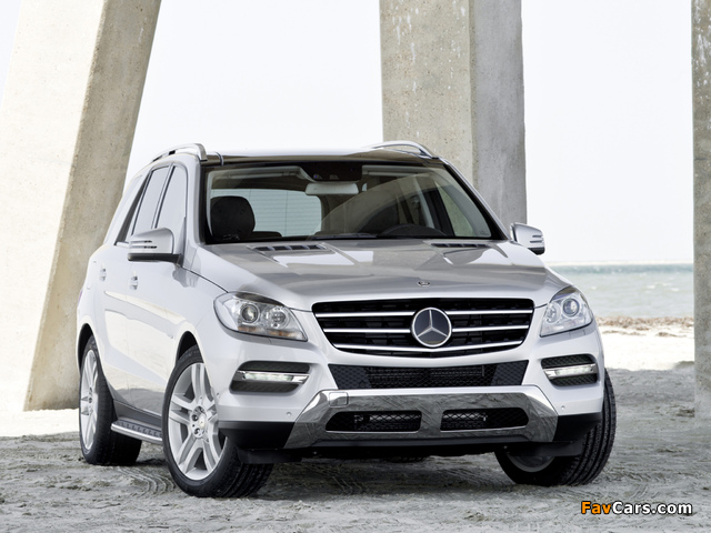 Photos of Mercedes-Benz ML 350 BlueEfficiency (W166) 2011 (640 x 480)