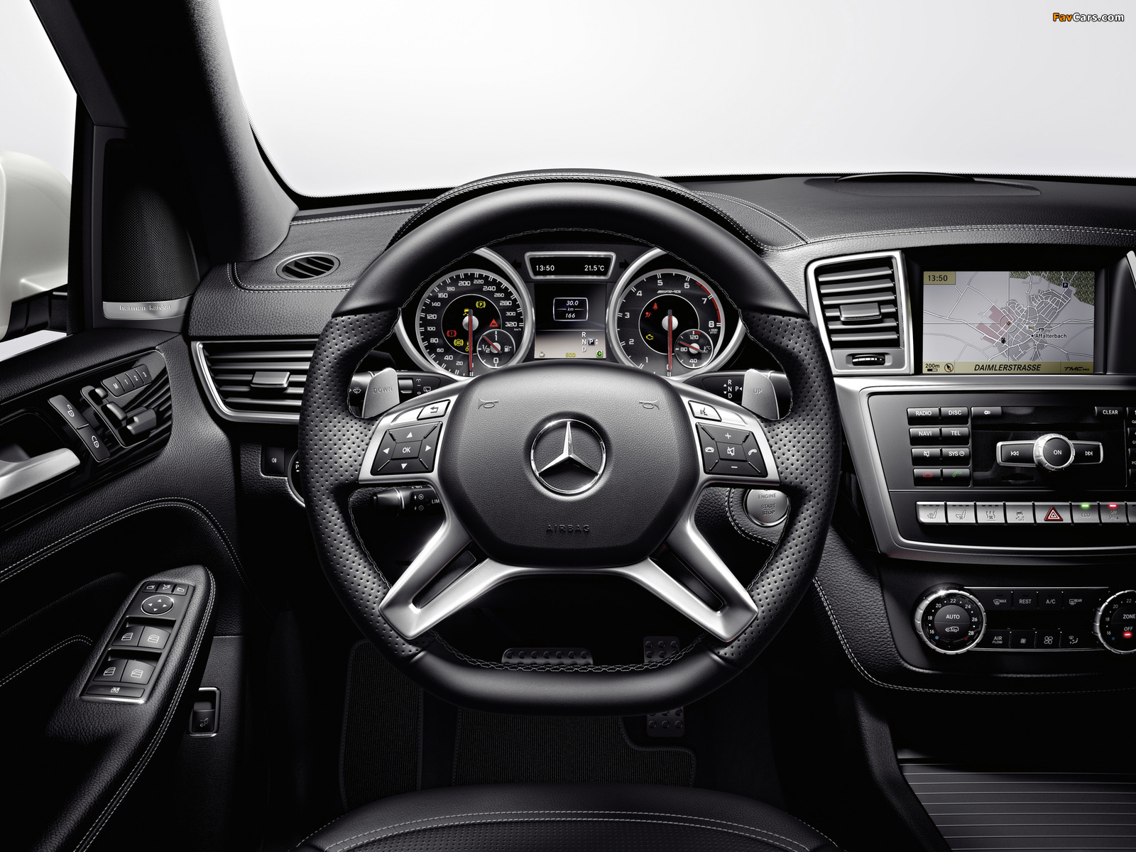 Photos of Mercedes-Benz ML 63 AMG (W166) 2012 (1600 x 1200)
