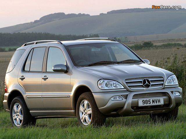 Pictures of Mercedes-Benz ML 350 UK-spec (W163) 2001–05 (640 x 480)