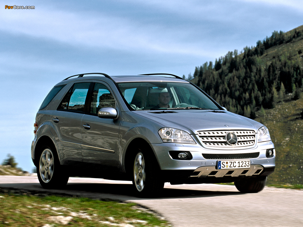 Pictures of Mercedes-Benz ML 500 (W164) 2005–08 (1024 x 768)