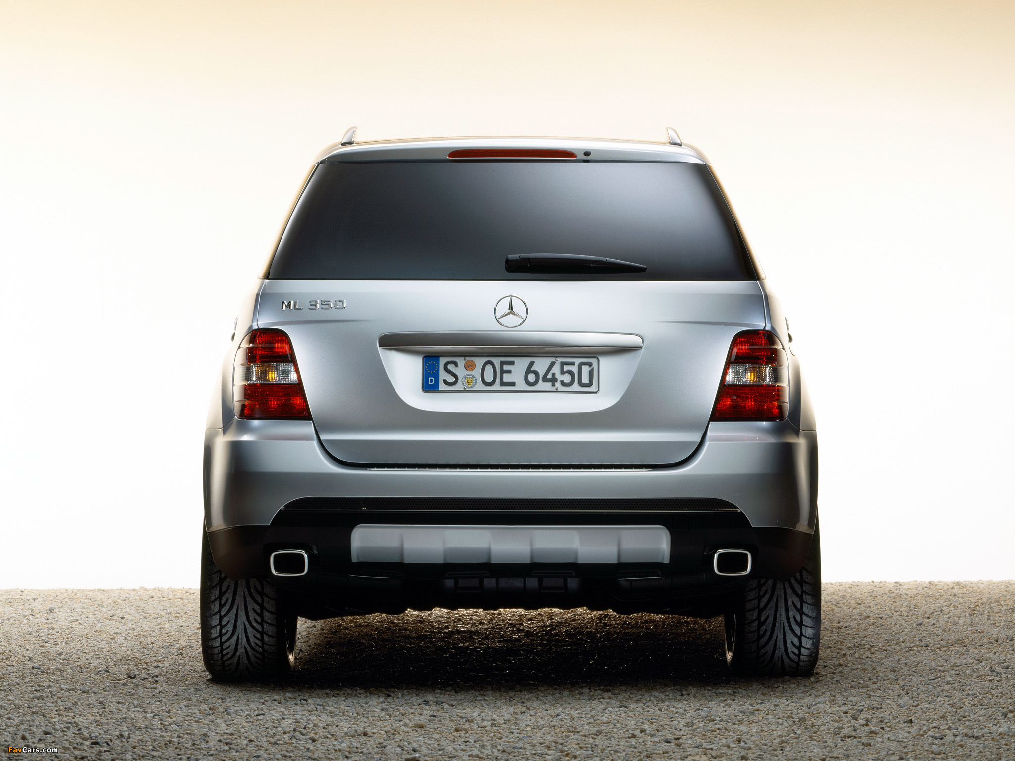 Pictures of Mercedes-Benz ML 350 (W164) 2005–08 (2048 x 1536)