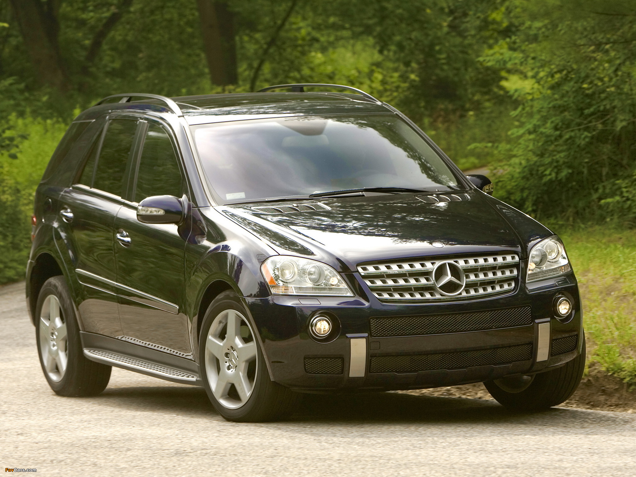 Pictures of Mercedes-Benz ML 550 (W164) 2006–08 (2048 x 1536)