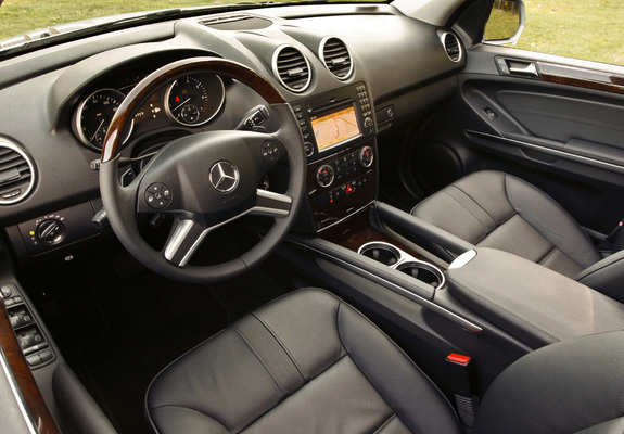Pictures of Mercedes-Benz ML 350 US-spec (W164) 2008–11