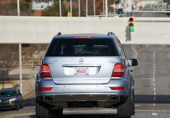 Pictures of Mercedes-Benz ML 450 Hybrid (W164) 2009–11