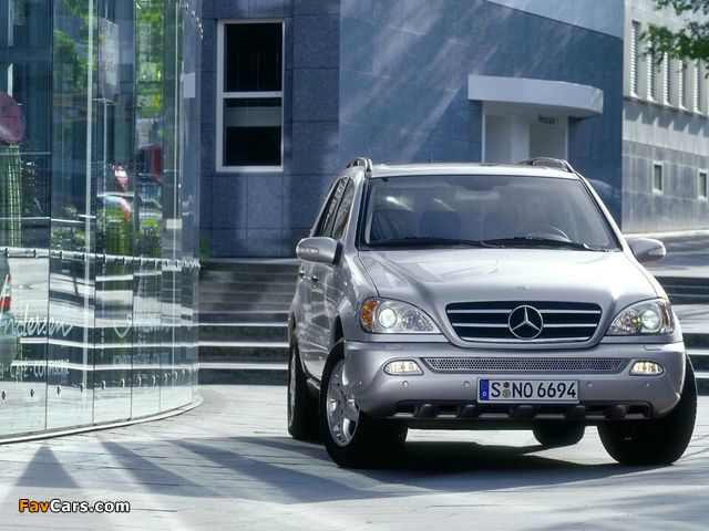 Mercedes-Benz ML 500 (W163) 2001–05 wallpapers (640 x 480)