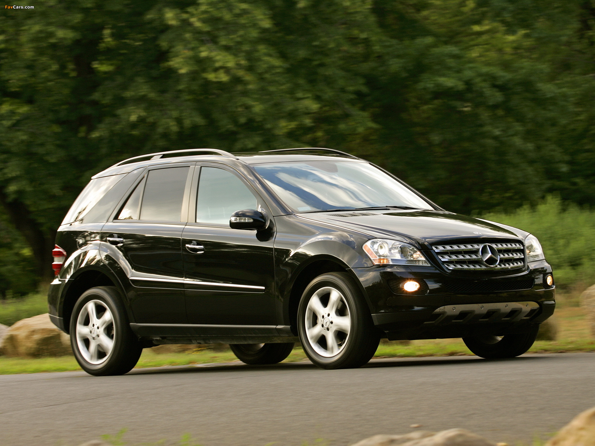 Mercedes-Benz ML 500 US-spec (W164) 2005–07 wallpapers (2048 x 1536)