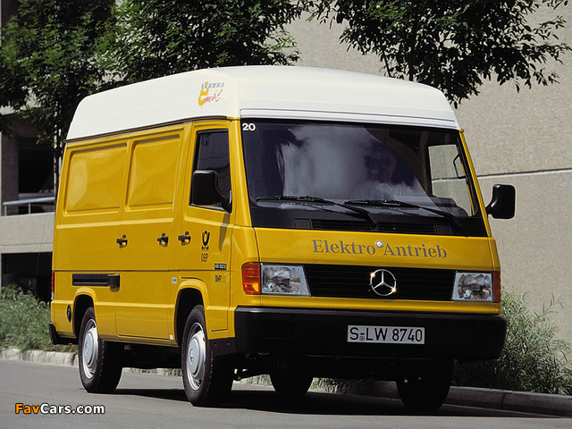 Images of Mercedes-Benz MB180E Elektro Antrieb (640 x 480)