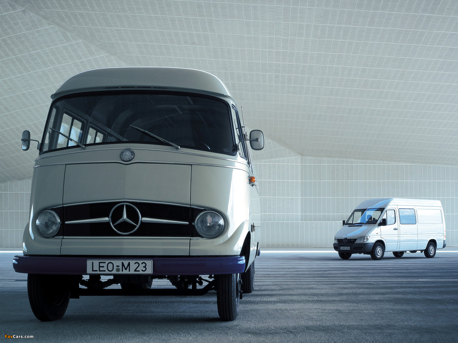 Images of Mercedes-Benz (1600 x 1200)