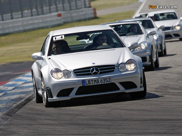 Mercedes-Benz images (640 x 480)