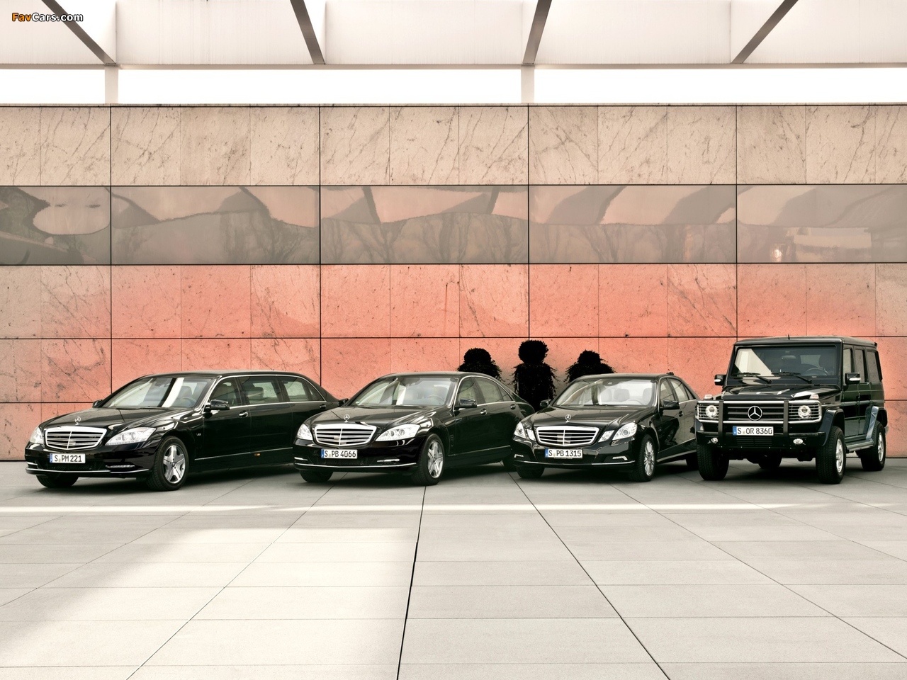 Pictures of Mercedes-Benz (1280 x 960)