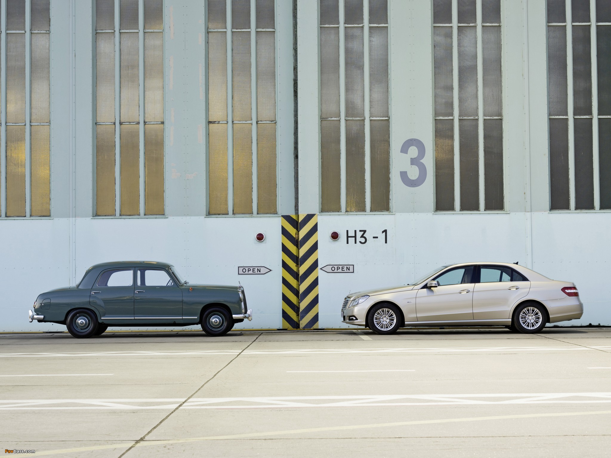 Mercedes-Benz wallpapers (2048 x 1536)