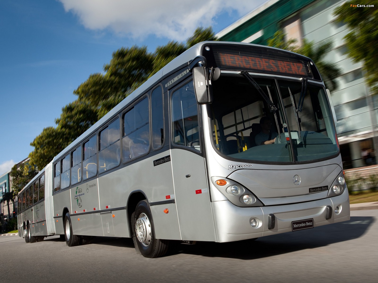 Marcopolo Mercedes-Benz O 500 MDA Gran Viale Articulated 2011 pictures (1600 x 1200)