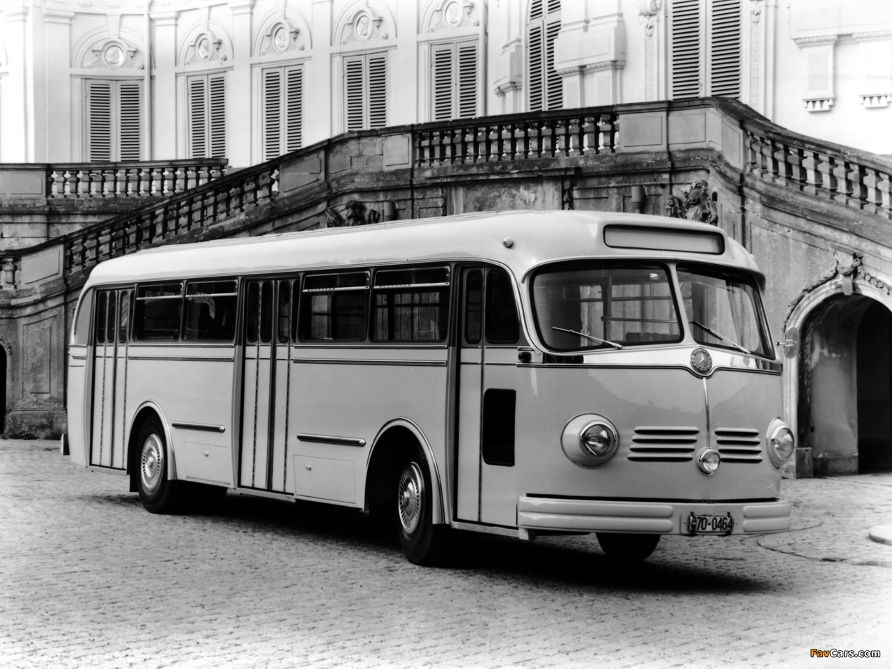 Photos of Mercedes-Benz O6600 H 1951–61 (1280 x 960)