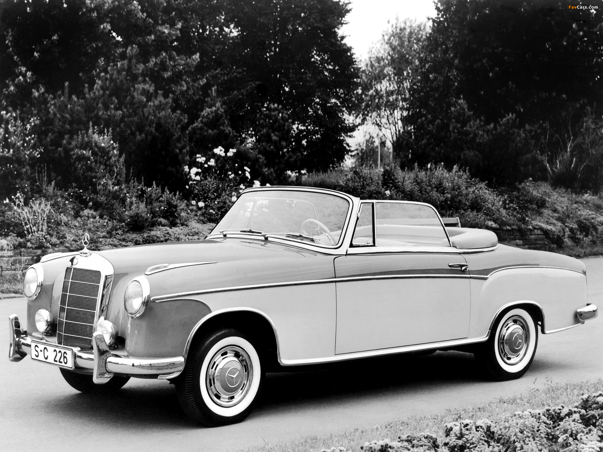 Images of Mercedes-Benz S-Klasse Cabriolet (W180/128) 1956–60 (2048 x 1536)
