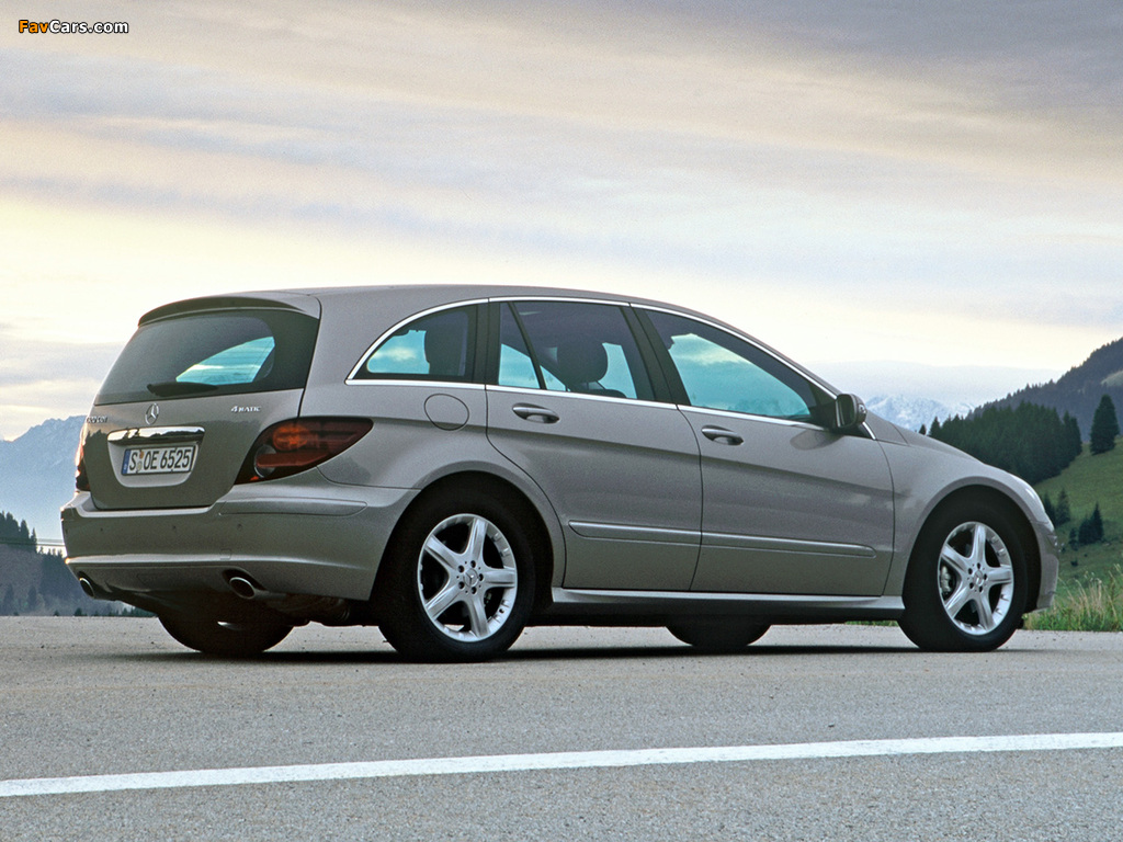 Images of Mercedes-Benz R 320 CDI (W251) 2006–10 (1024 x 768)