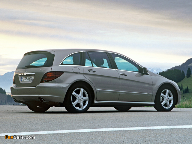 Images of Mercedes-Benz R 320 CDI (W251) 2006–10 (640 x 480)