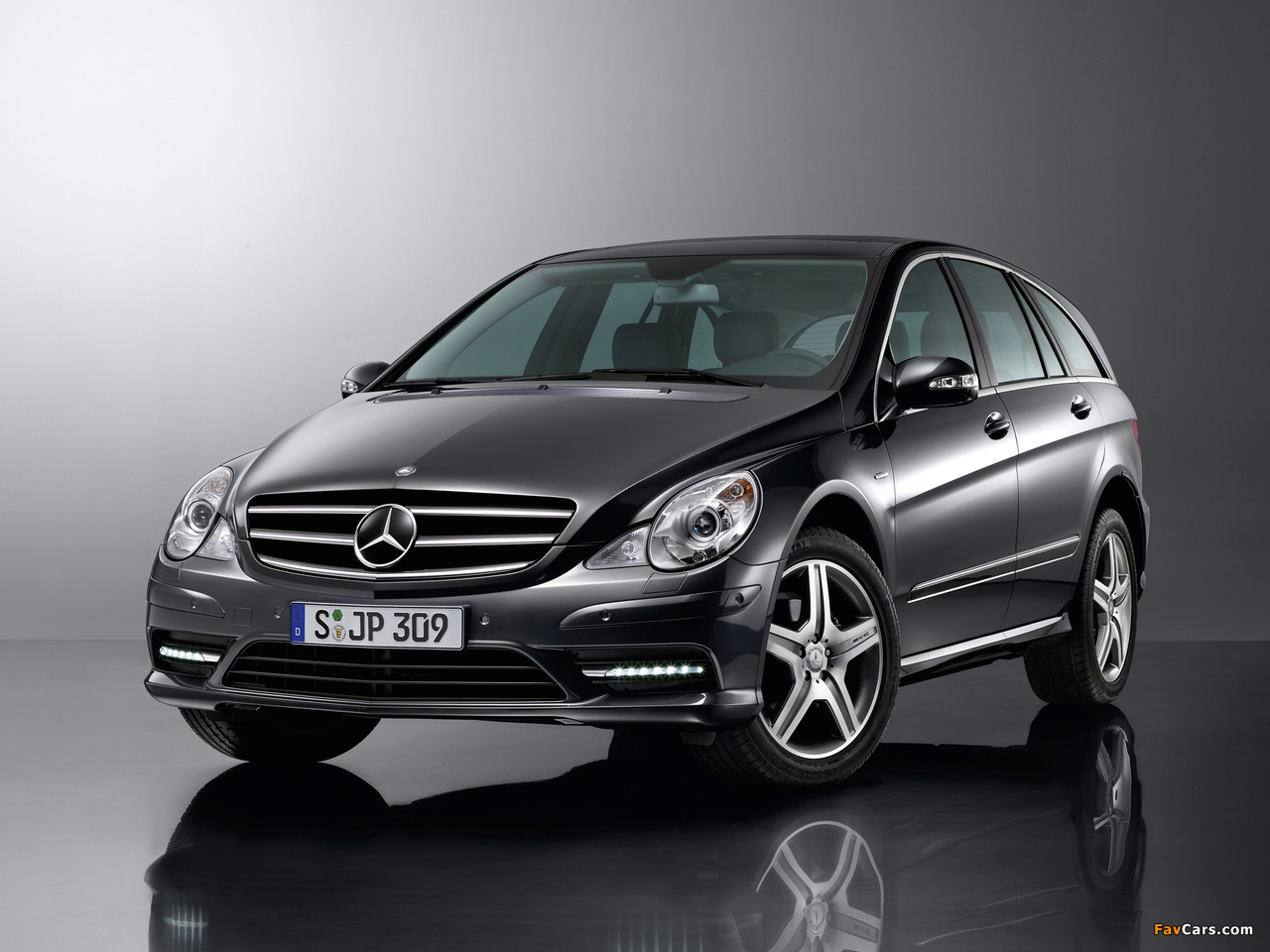 Mercedes-Benz R 350 CDI Grand Edition (W251) 2009 pictures (1280 x 960)