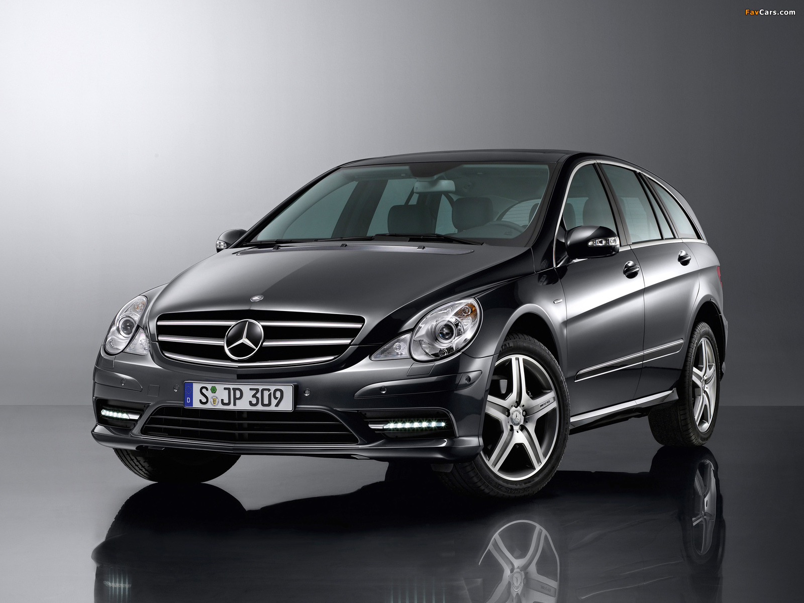 Mercedes-Benz R 350 CDI Grand Edition (W251) 2009 pictures (1600 x 1200)