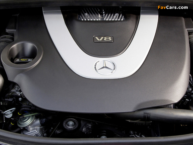 Photos of Mercedes-Benz R 500 4MATIC (W251) 2010 (640 x 480)