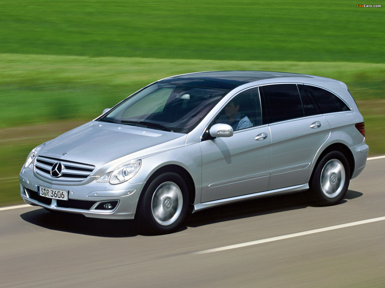 Pictures of Mercedes-Benz R 280 CDI 4MATIC (W251) 2005–10 (1600 x 1200)