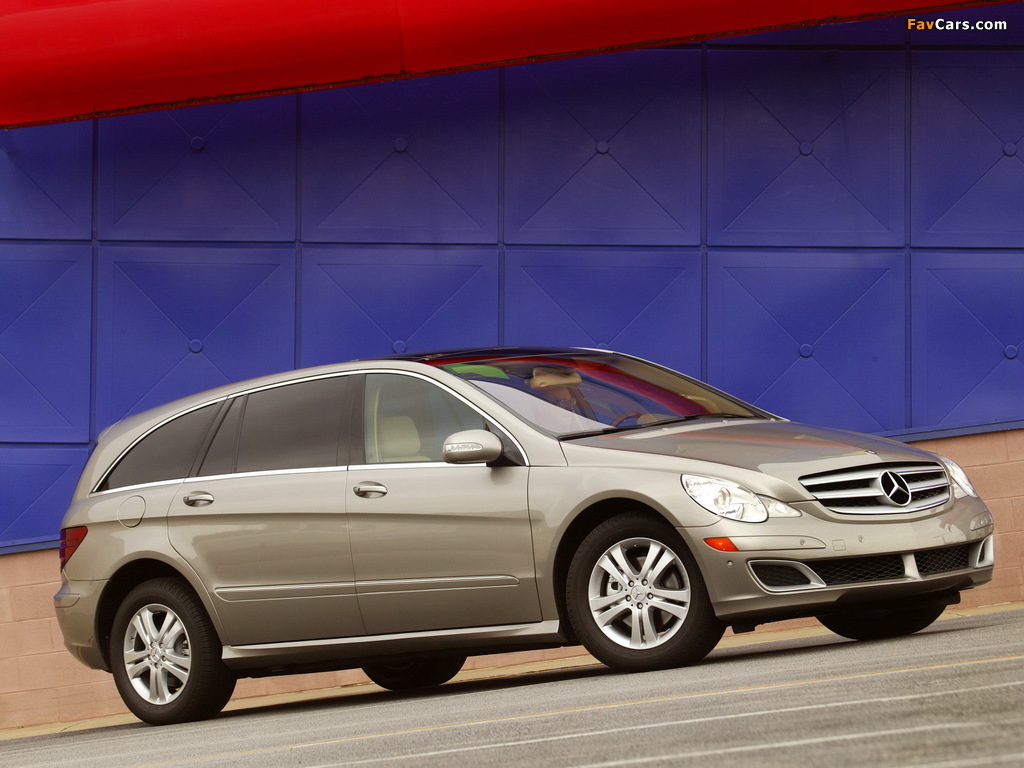 Pictures of Mercedes-Benz R 500 US-spec (W251) 2005–10 (1024 x 768)