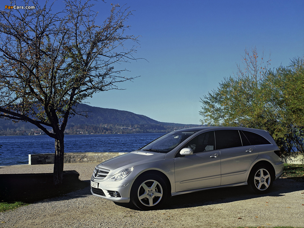 Pictures of Mercedes-Benz R 63 AMG (W251) 2007–10 (1024 x 768)