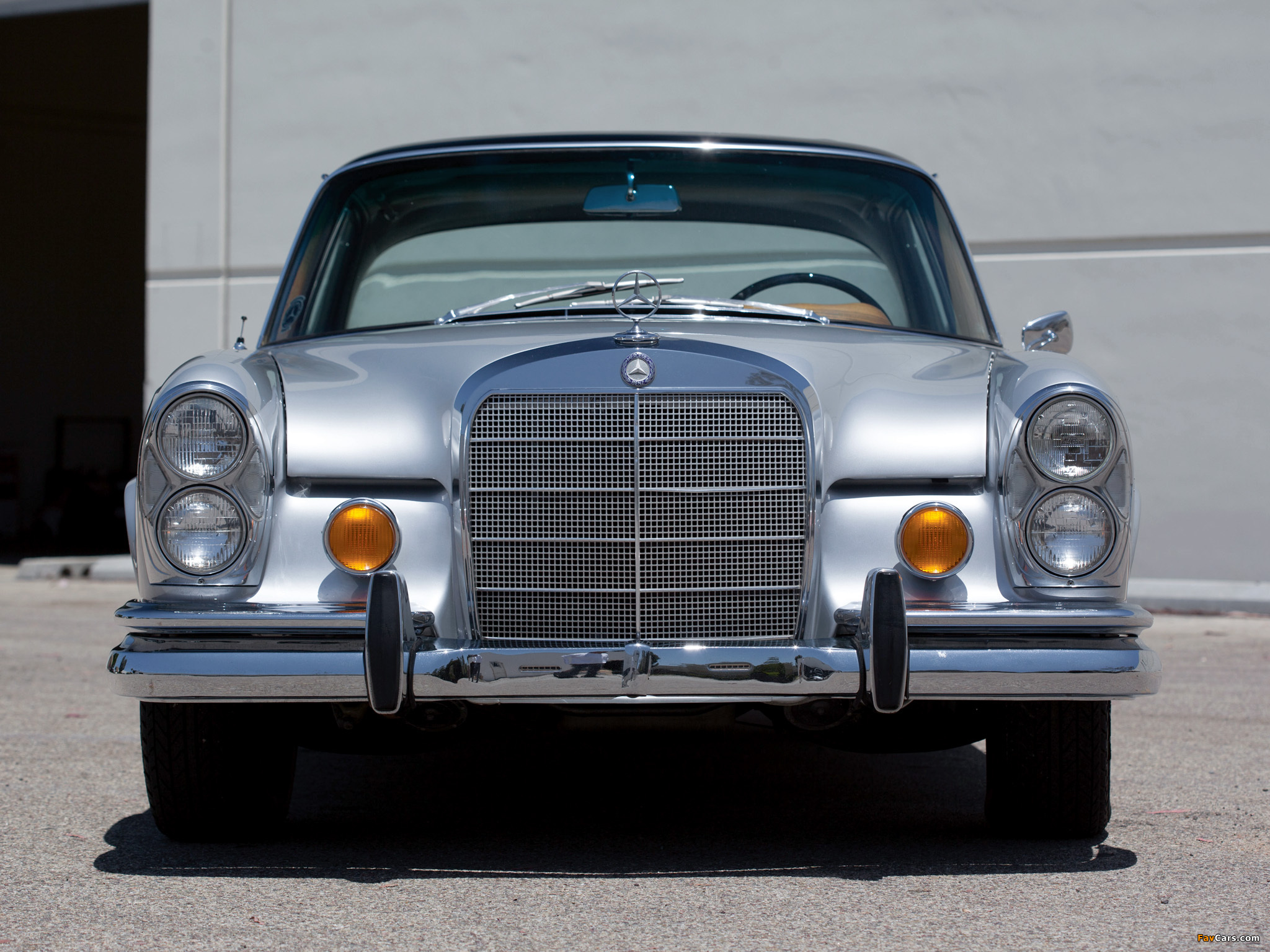 Images of Mercedes-Benz 300 SE Coupe (W112) 1962–67 (2048 x 1536)