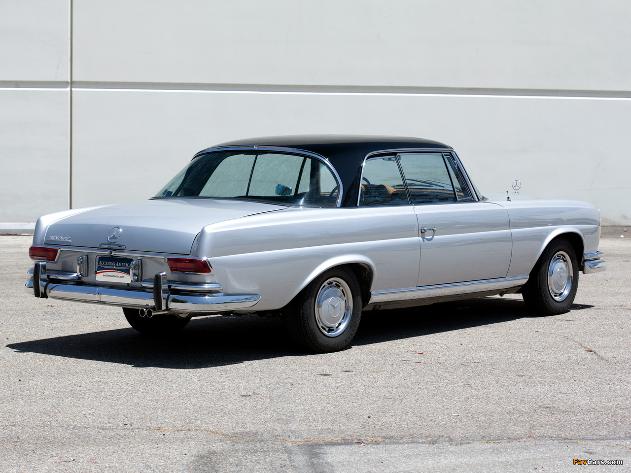 Images of Mercedes-Benz 300 SE Coupe (W112) 1962–67 (1280 x 960)