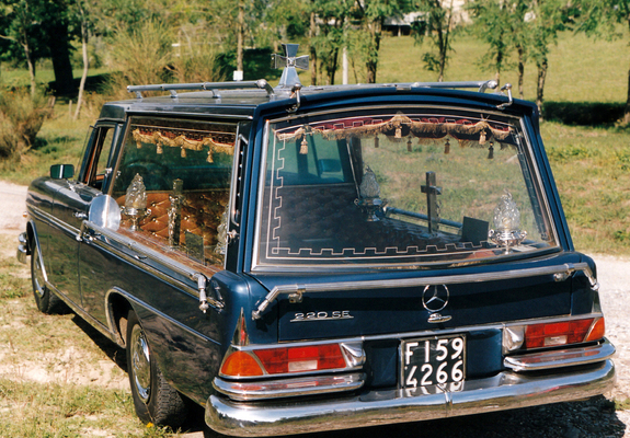Images of Mercedes-Benz 220 SE Leichenwagen (W111) 1964