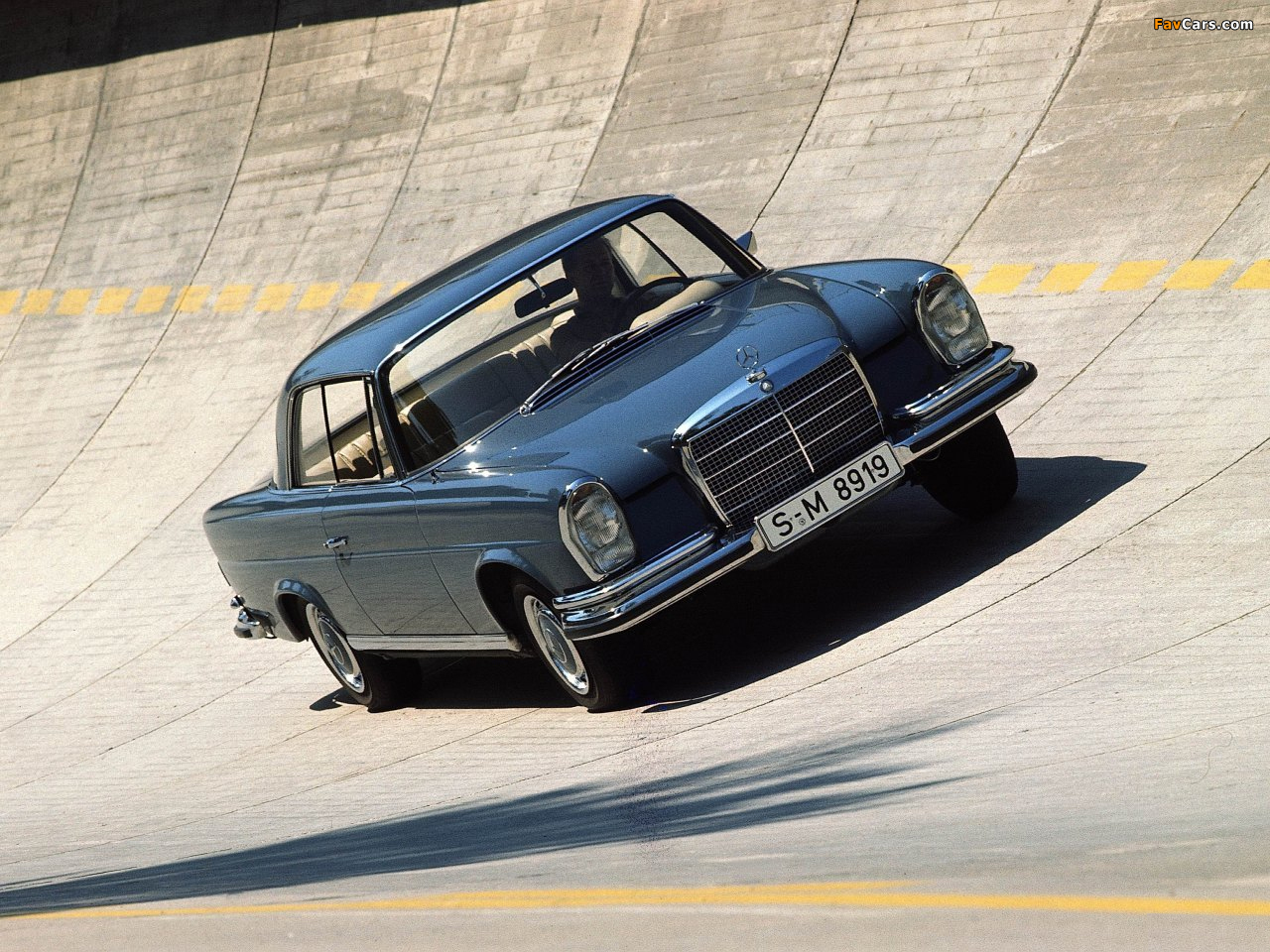 Images of Mercedes-Benz 280 SE 3.5 Coupe (W111) 1969–71 (1280 x 960)