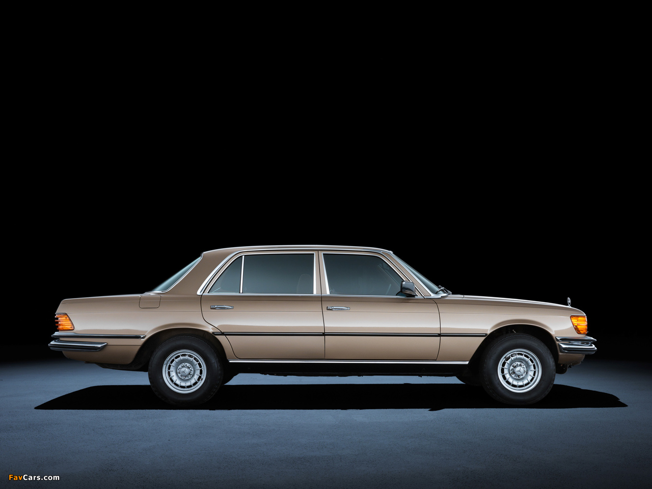 Images of Mercedes-Benz 450 SEL 6.9 (W116) 1975–80 (1280 x 960)