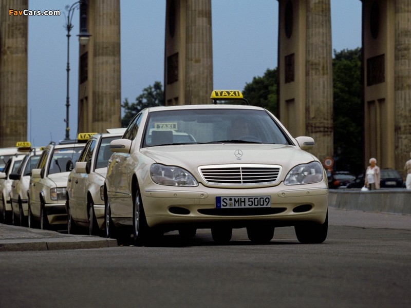 Images of Mercedes-Benz S-Klasse Taxi (W220) 1998 (800 x 600)