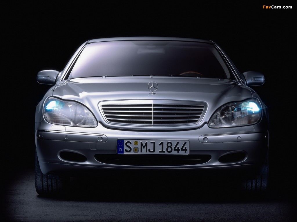 Images of Mercedes-Benz S 320 (W220) 1998–2002 (1024 x 768)