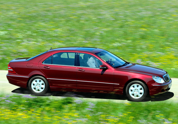 Images of Mercedes-Benz S 400 CDI (W220) 1999–2002