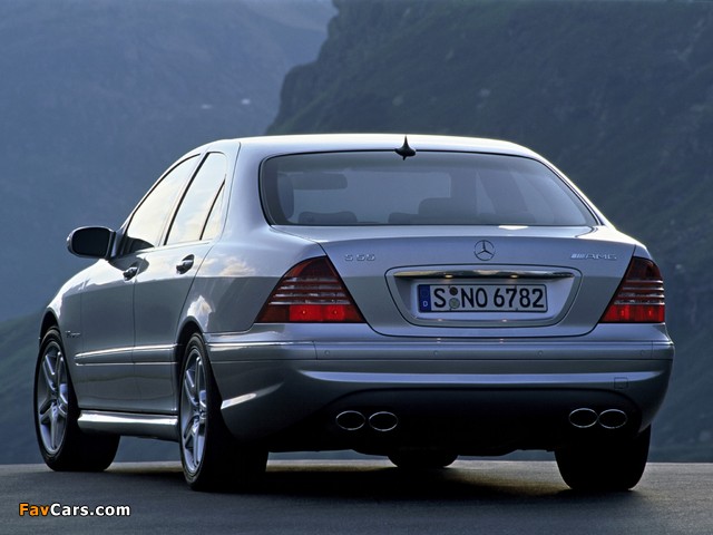 Images of Mercedes-Benz S 55 AMG (W220) 2002–05 (640 x 480)