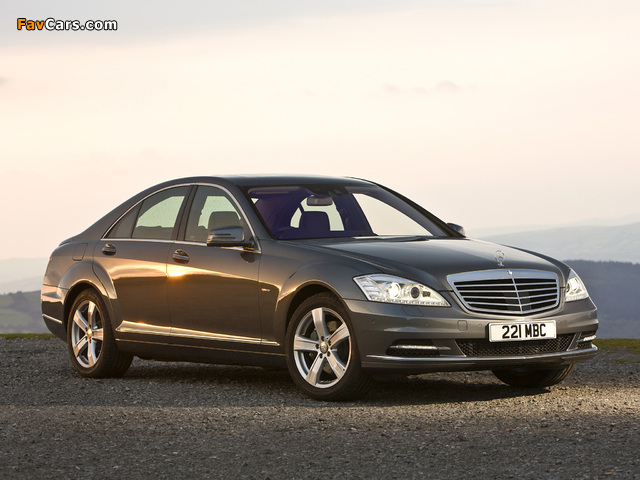 Images of Mercedes-Benz S 350 CDI UK-spec (W221) 2009–13 (640 x 480)