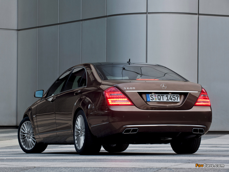 Images of Mercedes-Benz S 600 (W221) 2009–13 (800 x 600)