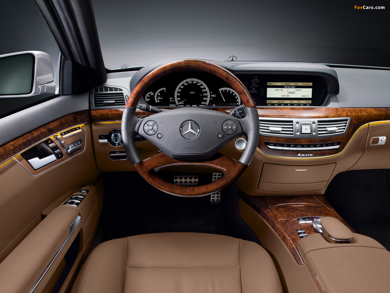 Images of Mercedes-Benz S 500 4MATIC AMG Sports Package (W221) 2009–13 (1280 x 960)