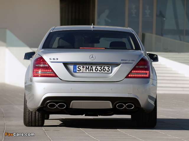 Images of Mercedes-Benz S 63 AMG (W221) 2009–10 (640 x 480)