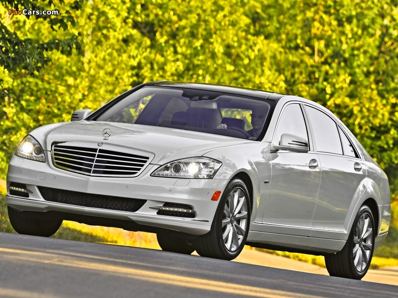 Images of Mercedes-Benz S 350 BlueTec US-spec (W221) 2010–13 (800 x 600)