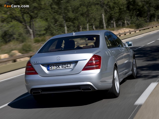 Images of Mercedes-Benz S 350 BlueEfficiency AMG Sports Package (W221) 2010–13 (640 x 480)