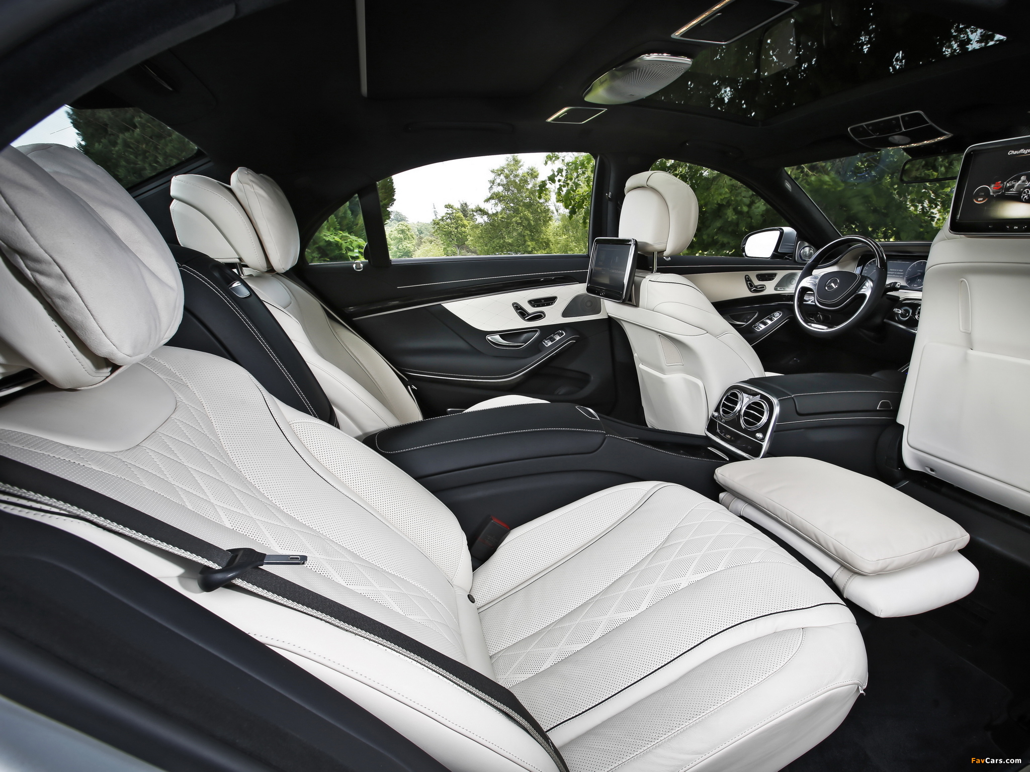 Images of Mercedes-Benz S 500 (W222) 2013 (2048 x 1536)