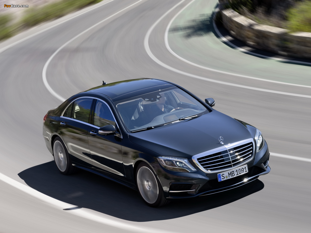 Images of Mercedes-Benz S 350 BlueTec AMG Sports Package (W222) 2013 (1280 x 960)