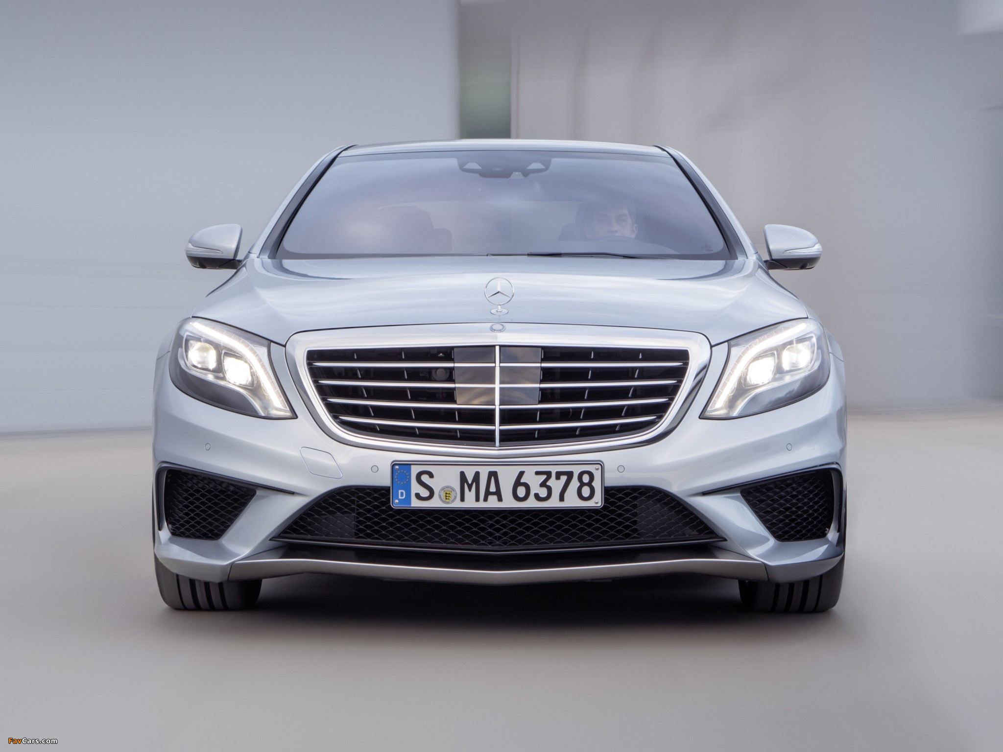 Images of Mercedes-Benz S 63 AMG (W222) 2013 (2048 x 1536)
